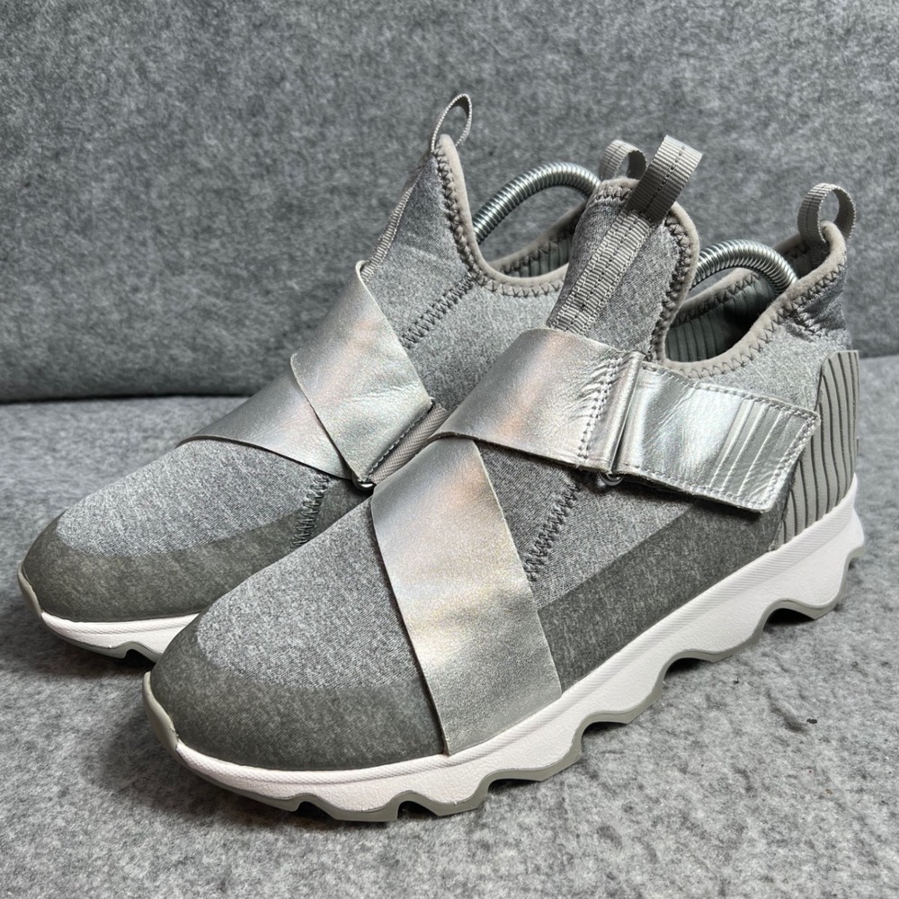 Sorel Kinetic Sneak Grey Metallic Silver Slip On Shoes Sneakers Women Size 9